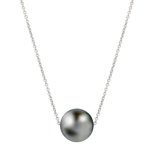 Reina Necklace